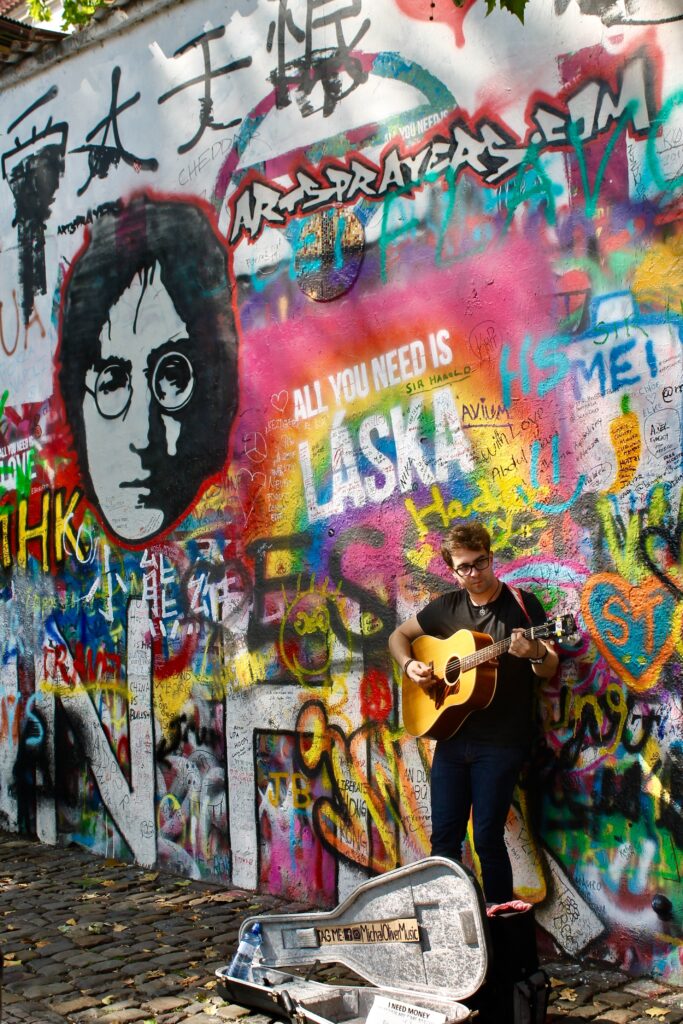 Lennon Wall, Prague