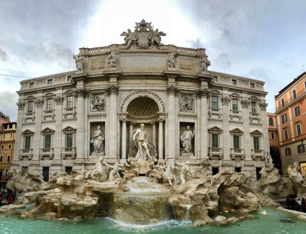 Trevi Fountain in Rome: Baroque Beauty